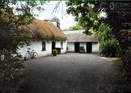 The Clare Gallery. Traditional Irish Cottage -  Co. Clare