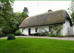 The Clare Gallery. Irish Cottage Home - Co. Clare 