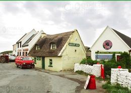 The Clare Gallery. Doolin Village 1996 - Co. Clare   