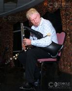 Dancing Fingers - Irish Traditional Music. Master Piper Johnny Rooney from Manchester, England